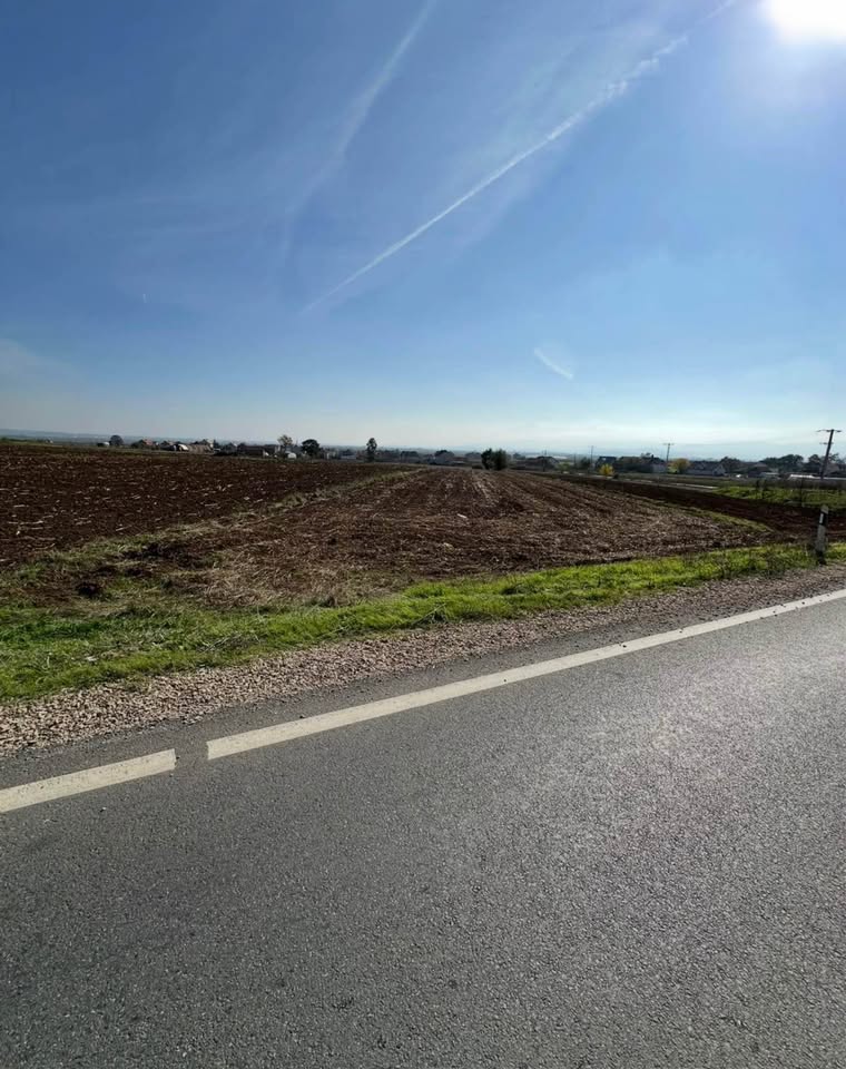 Tokë në Magjistrale - Lipjan — 3