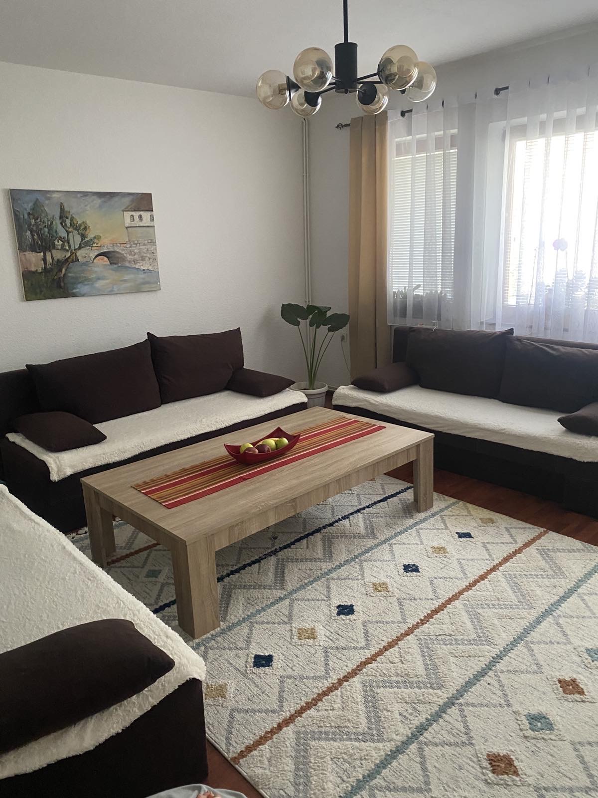 Shtëpi në Sofali - Prishtinë — 1